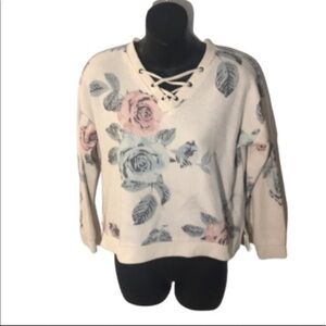 Inspired Hearts cream floral sweatshirt EUC size 10-12 girls